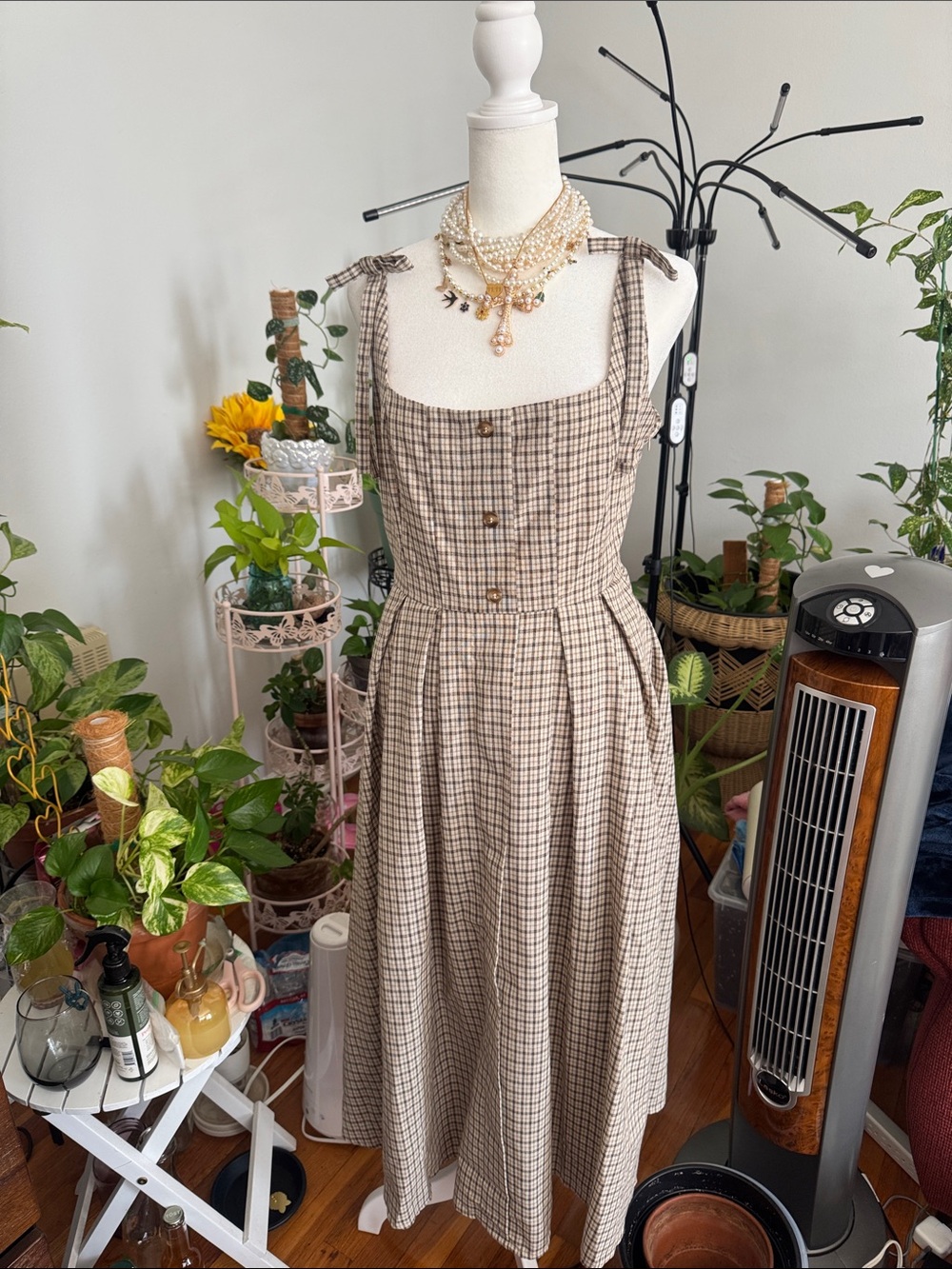 Moon River Beige Brown Plaid Maxi Dress with Button Front NWT Medium